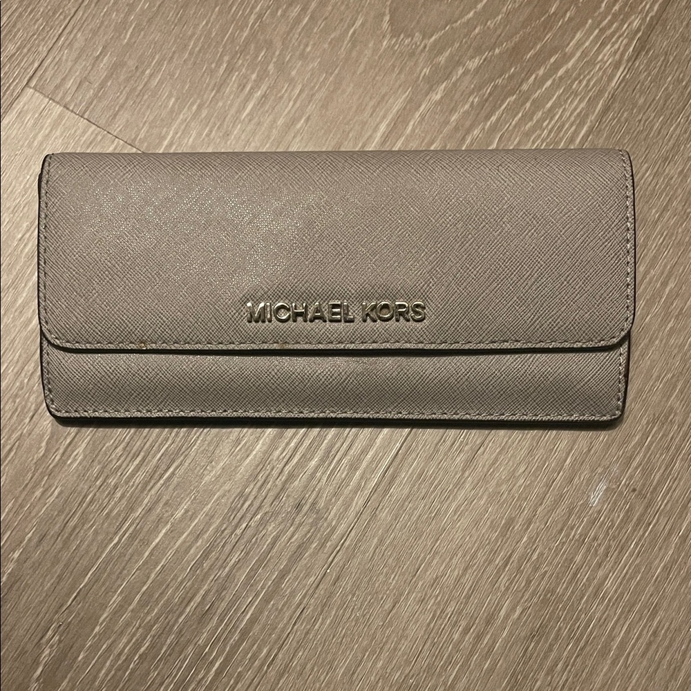 Michael Kors Grey Taupe Clutch Continental Wallet